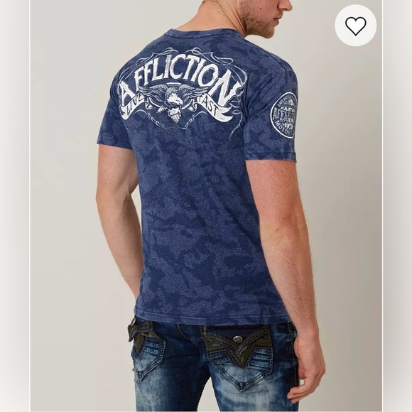 Vintage Y2K Affliction Graphic Tee Size Medium - Picture 8 of 8